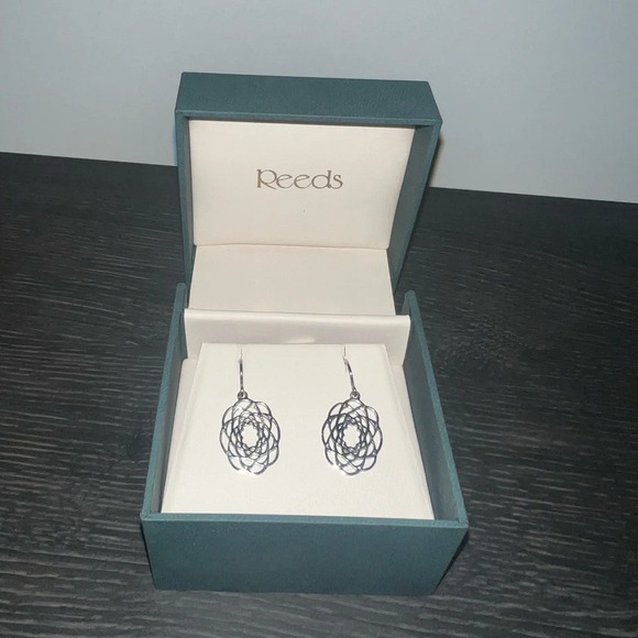 NWOT Sterling Silver Reeds Jewelers earrings - Picture 2 of 3